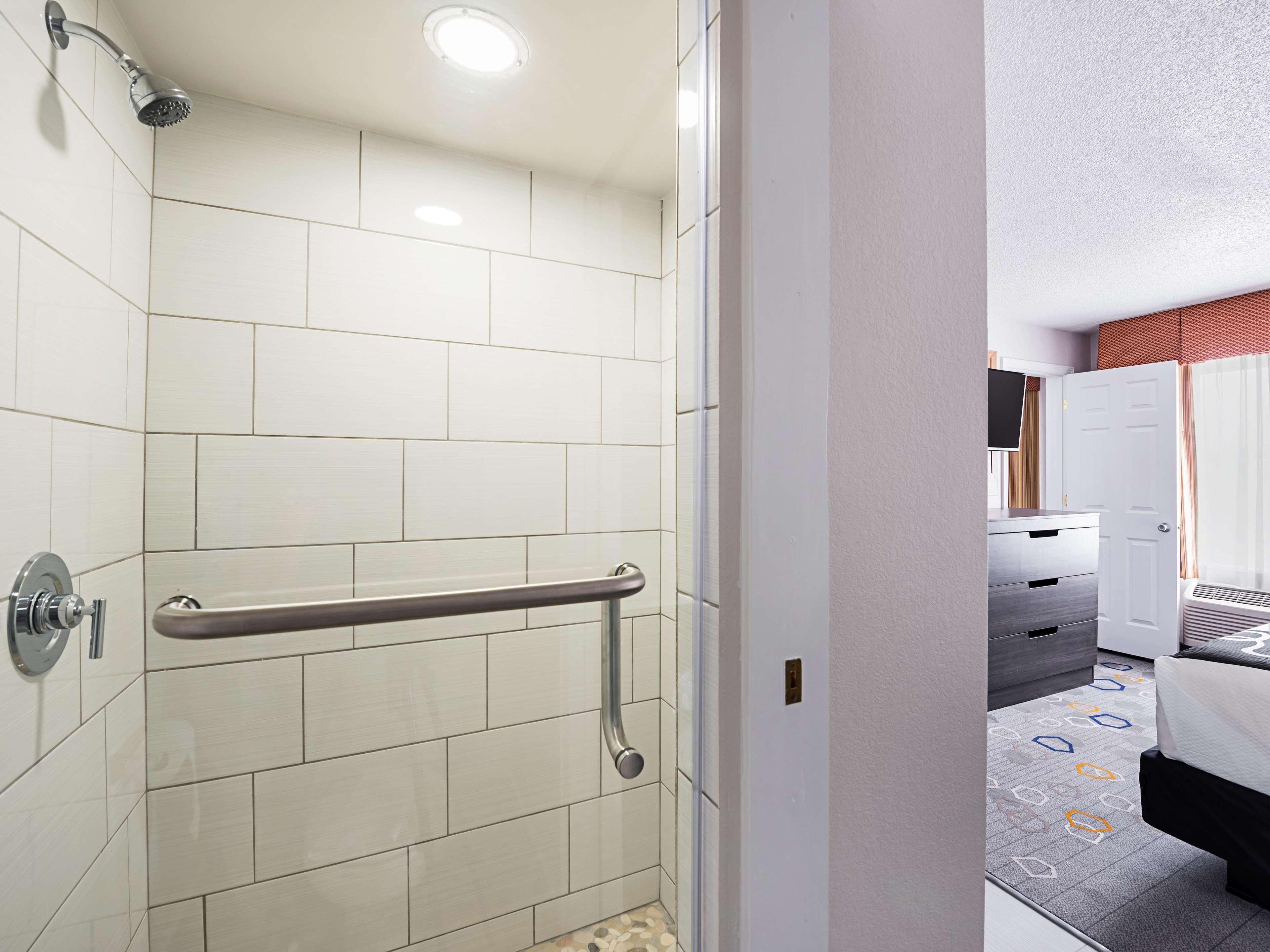 La Quinta By Wyndham Minneapolis Northwest Brooklyn Park Exterior photo
